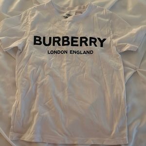 White Burberry shirt sleeve Kids shirt. Size 6